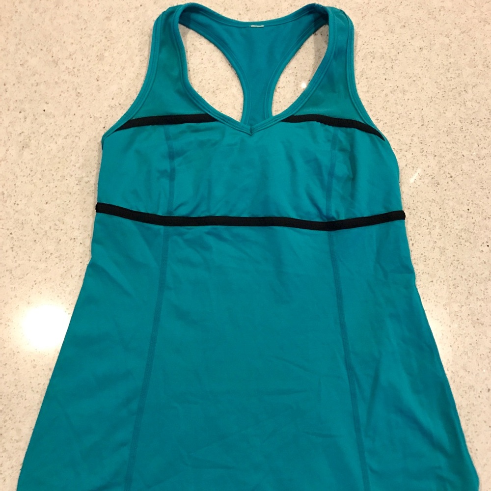 Lululemon Tank sz 4 Teal and Black EUC!
